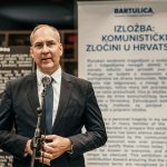 U ŠIROKOM BRIJEGU OTVORENA IZLOŽBA »KRAJ II. SVJ. RATA I ZLOČINI KOMUNIZMA«